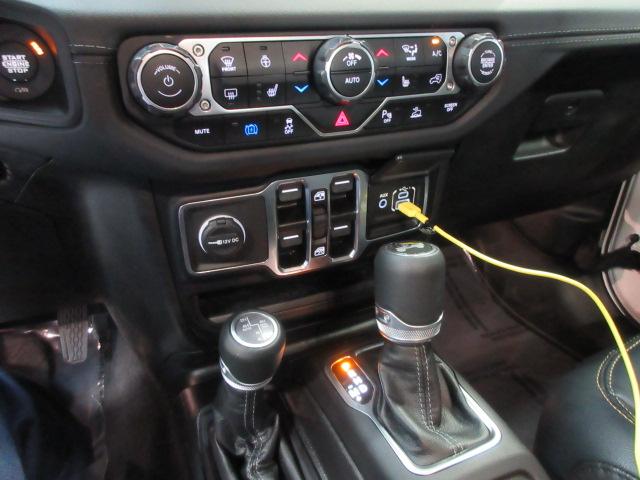 Jeep Wrangler 4xe Unlimited Sahara 4x4 2024