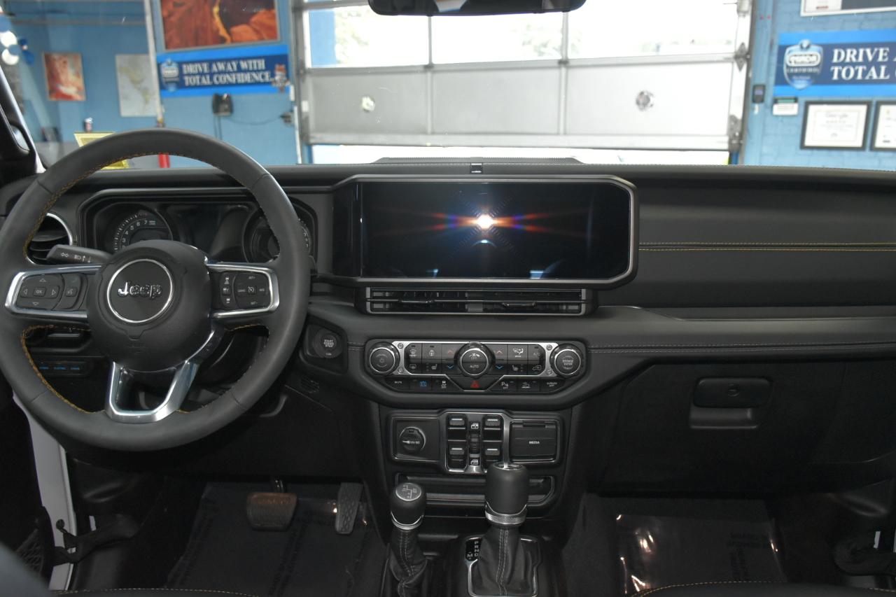 Jeep Wrangler 4xe Unlimited Sahara 4x4 2024