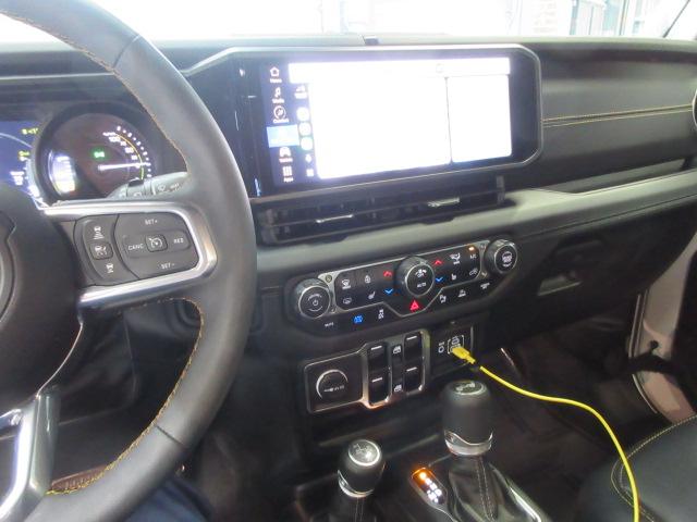 Jeep Wrangler 4xe Unlimited Sahara 4x4 2024