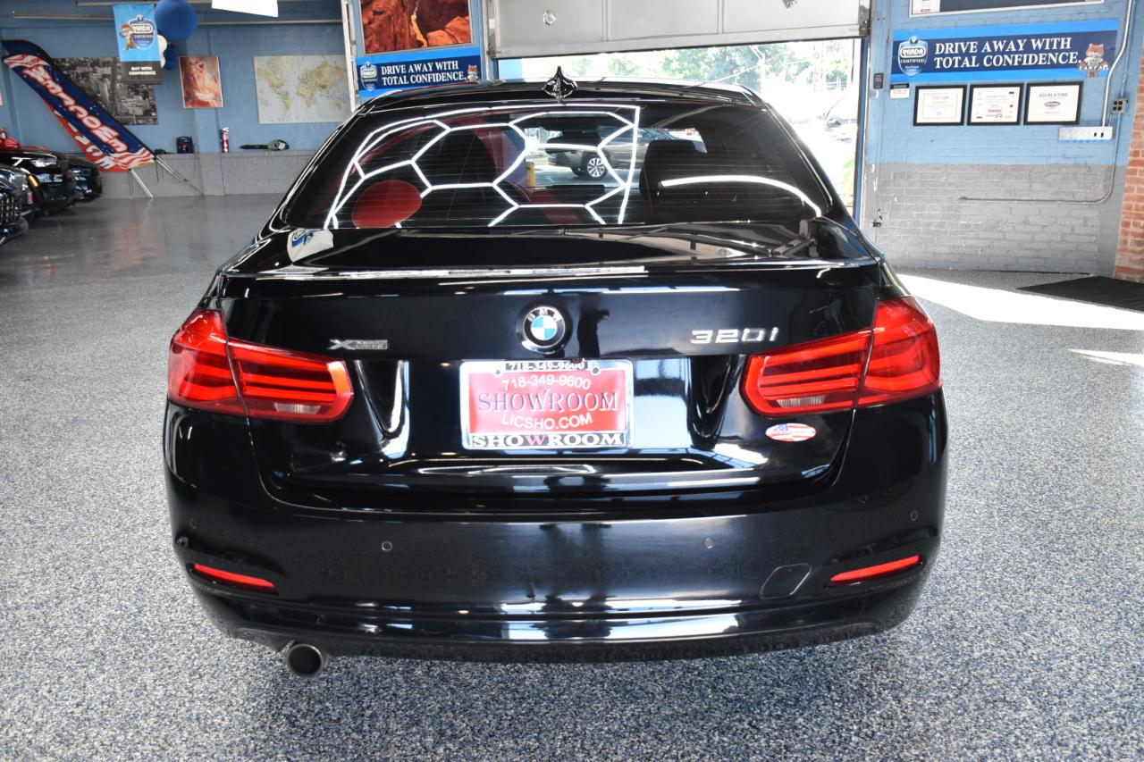 BMW 3-Series 320i xDrive Sedan 2016