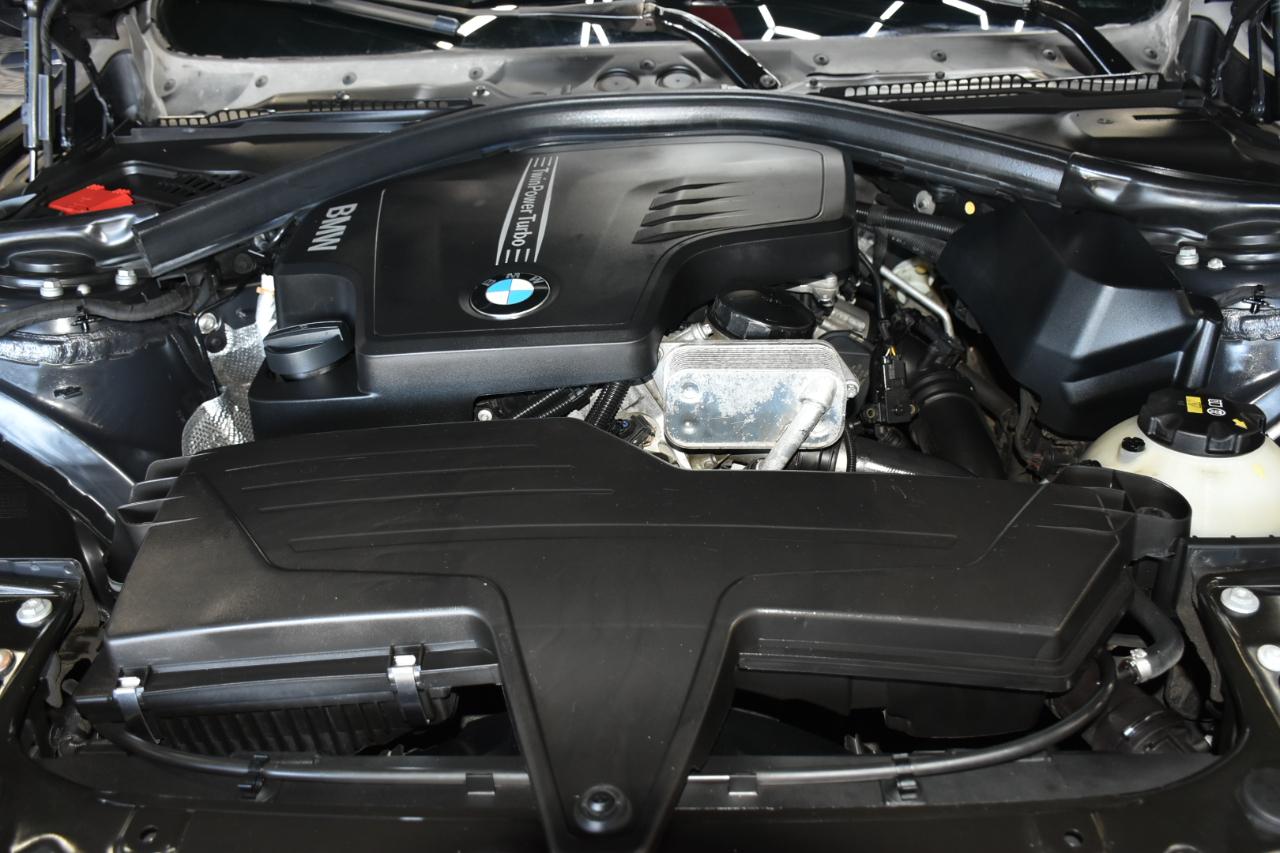 BMW 3-Series 320i xDrive Sedan 2016