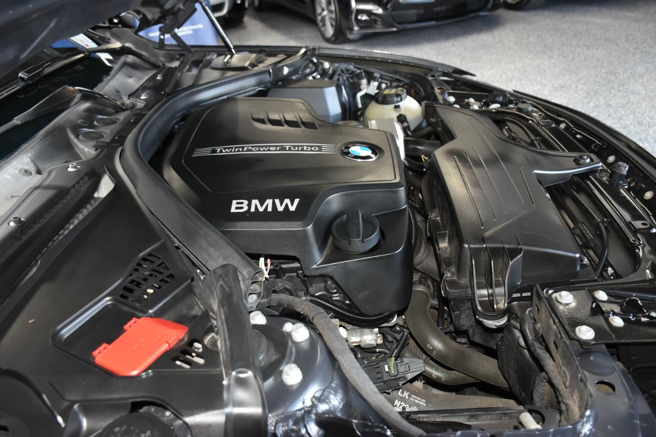 BMW 3-Series 320i xDrive Sedan 2016