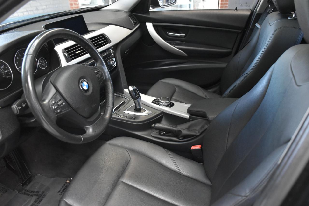 BMW 3-Series 320i xDrive Sedan 2016