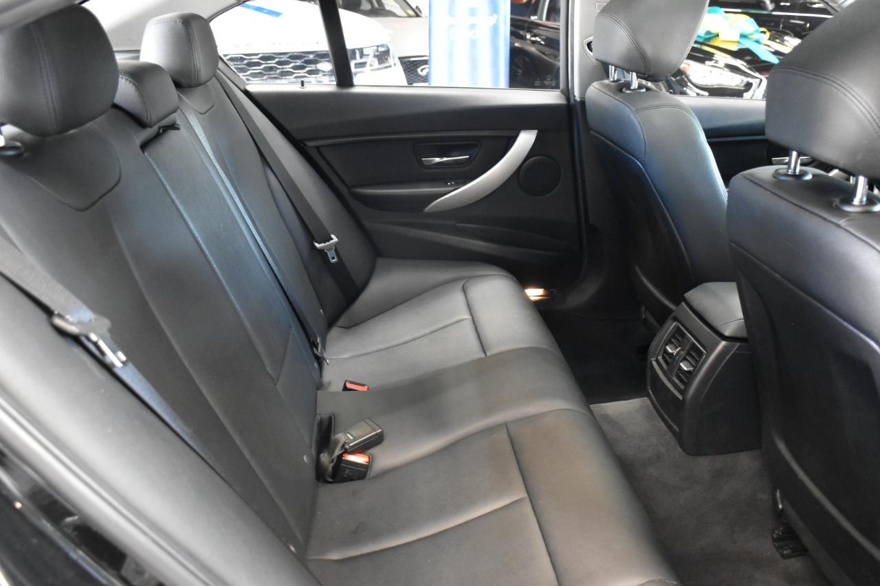 BMW 3-Series 320i xDrive Sedan 2016