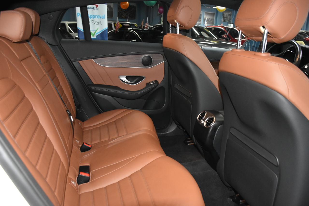 Mercedes-Benz GLC-Class Coupe GLC300 4MATIC 2022