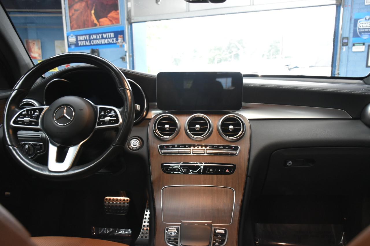 Mercedes-Benz GLC-Class Coupe GLC300 4MATIC 2022
