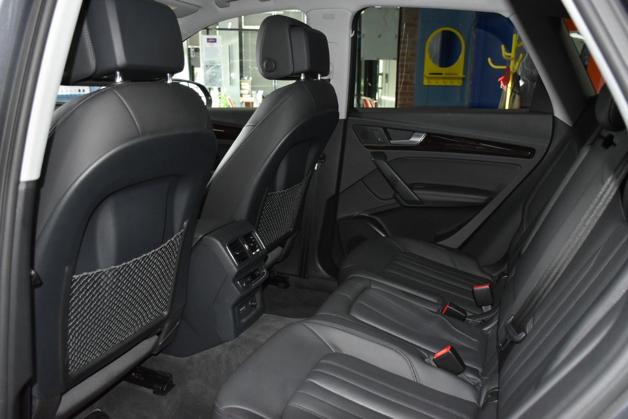 Audi Q5 2.0T Premium Plus quattro 2019