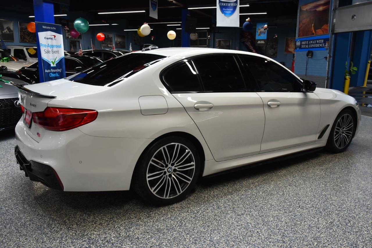 BMW 5-Series  2019