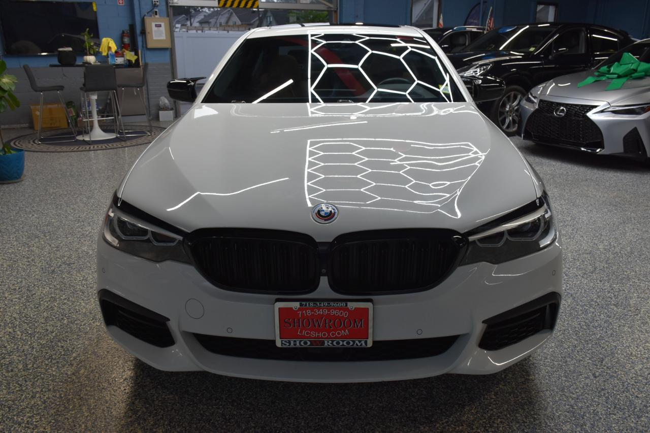 BMW 5-Series  2019