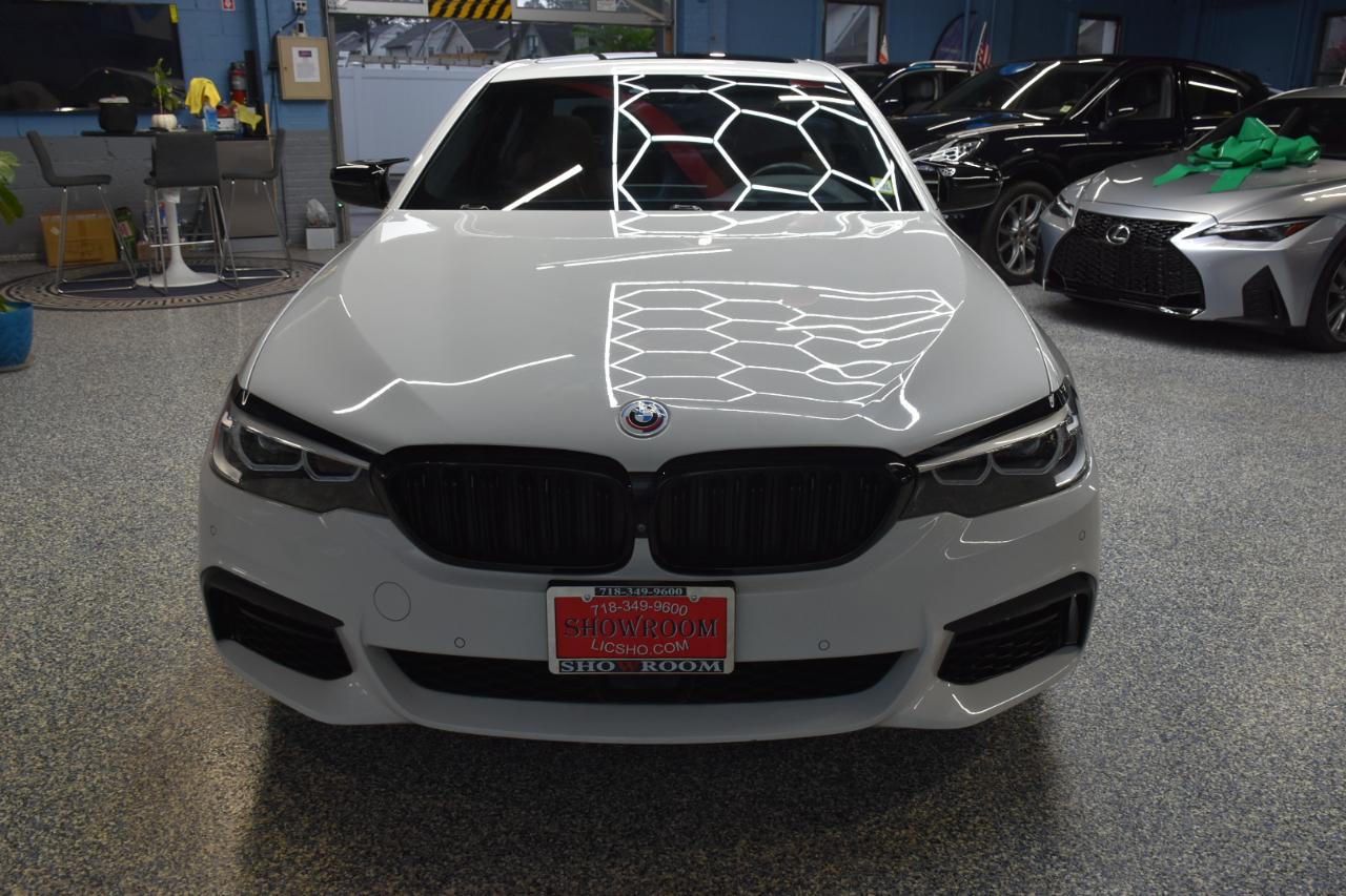 BMW 5-Series  2019