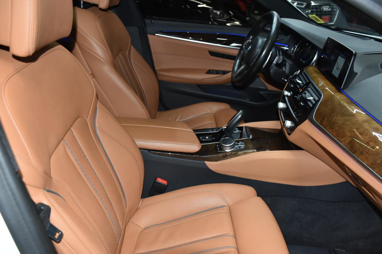 BMW 5-Series  2019