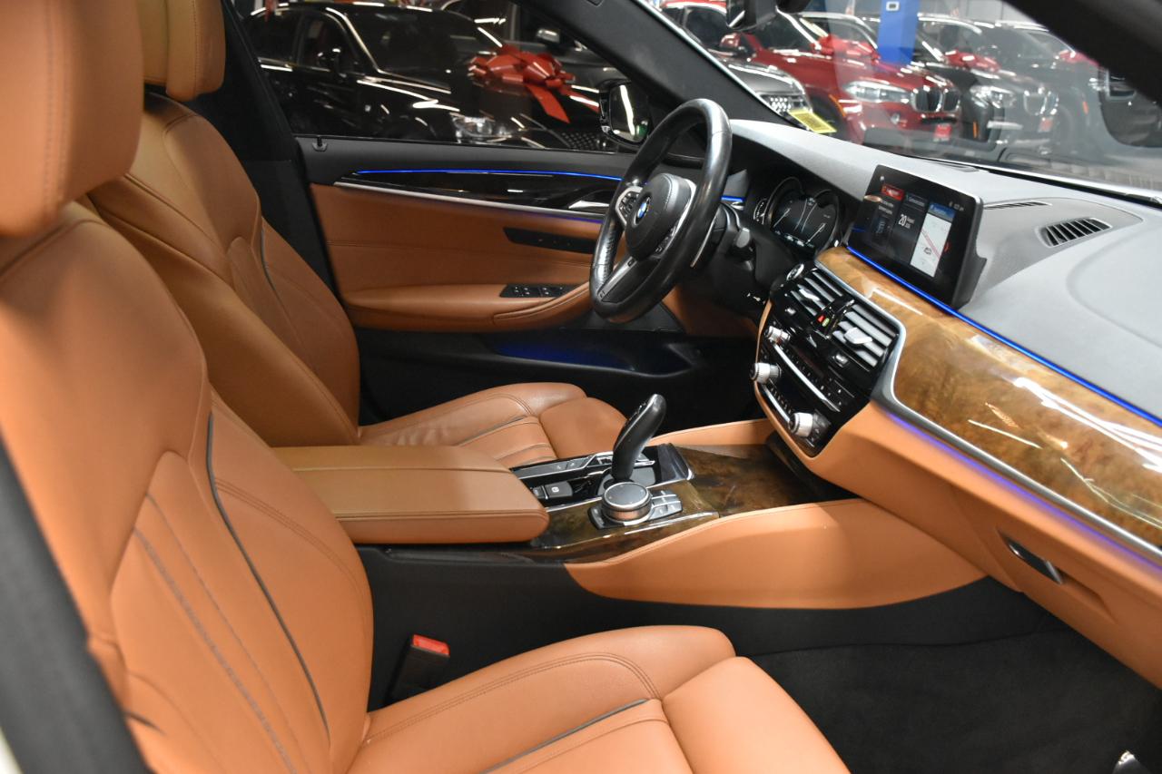 BMW 5-Series  2019