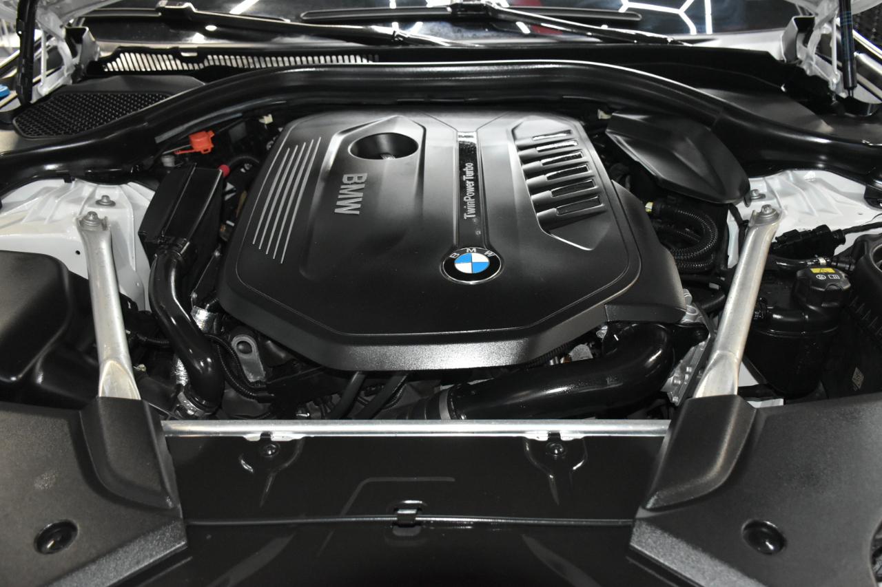 BMW 5-Series  2019