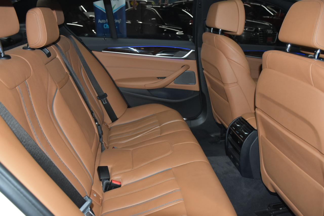 BMW 5-Series  2019