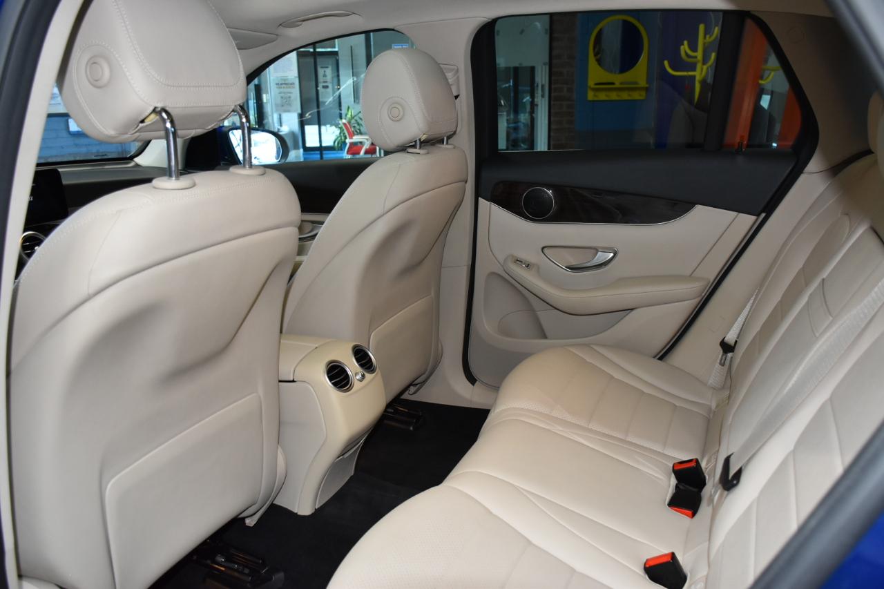 Mercedes-Benz GLC-Class GLC300 4MATIC 2020