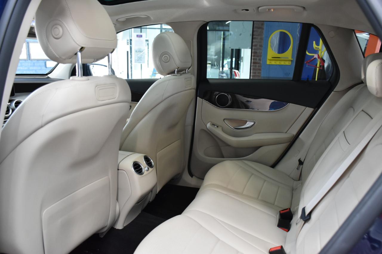 Mercedes-Benz GLC-Class GLC300 4MATIC 2019