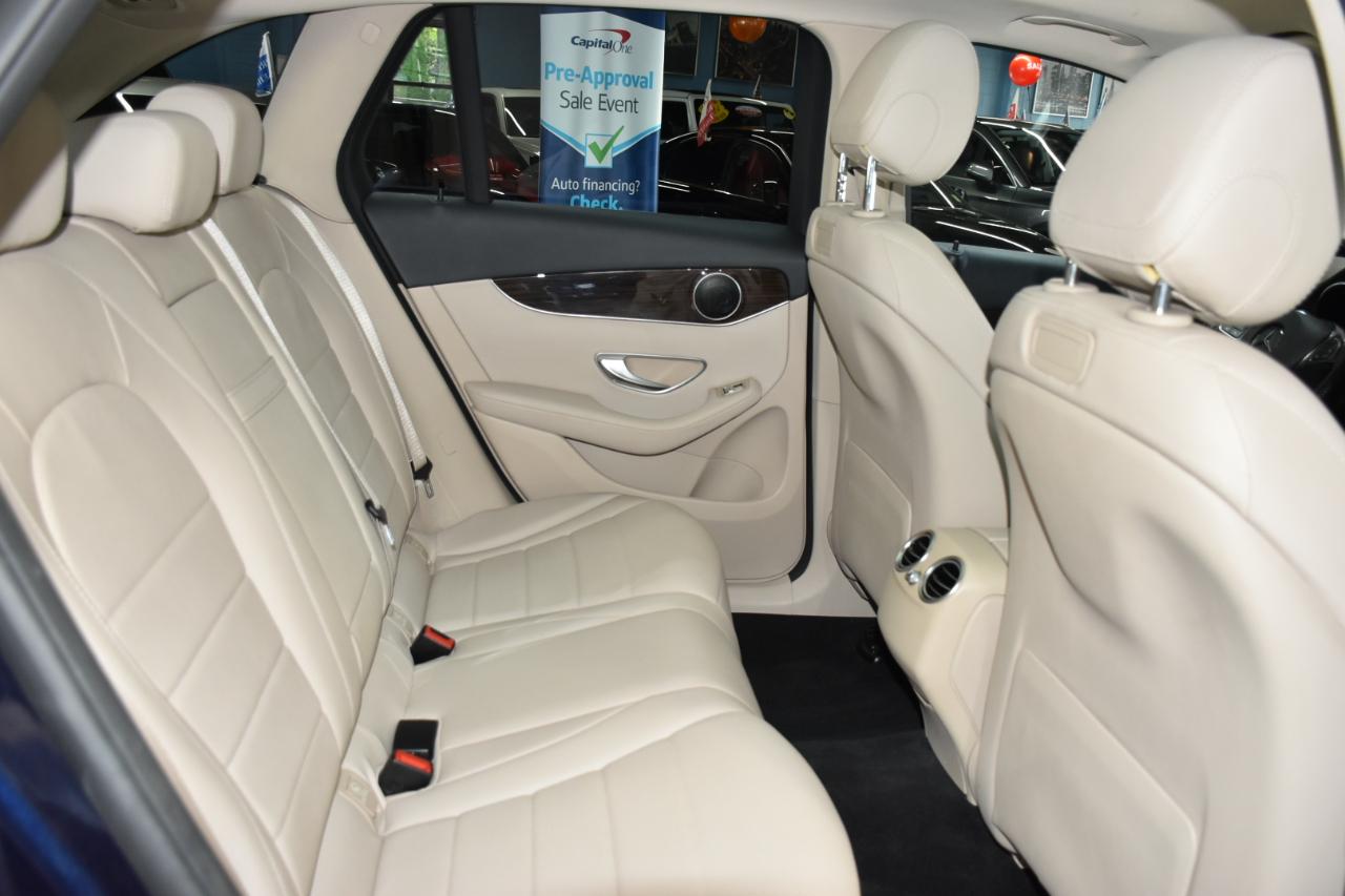 Mercedes-Benz GLC-Class GLC300 4MATIC 2019