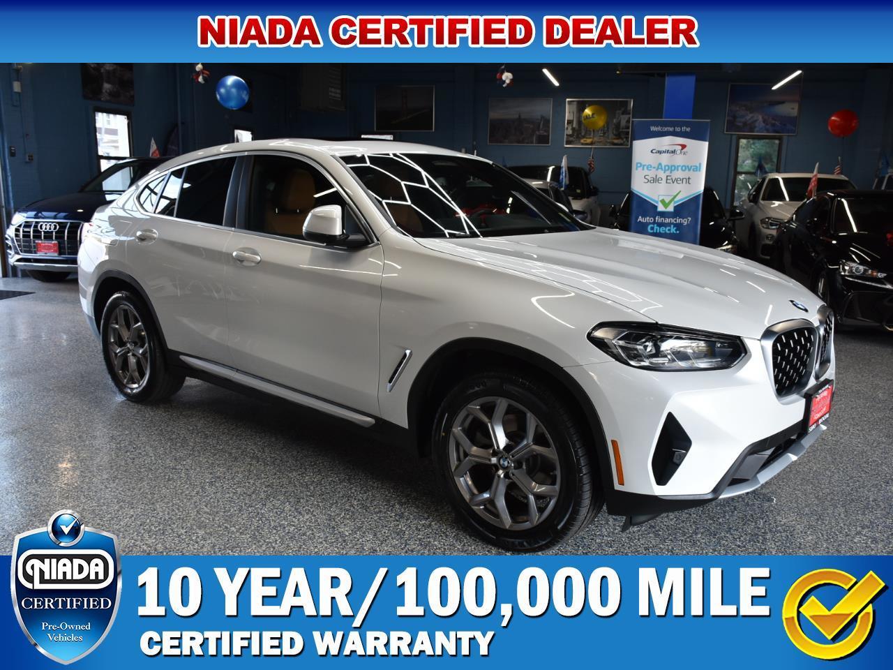 2023 BMW X4 xDrive30i