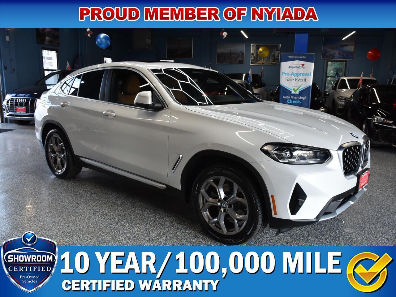 2023 BMW X4 xDrive30i