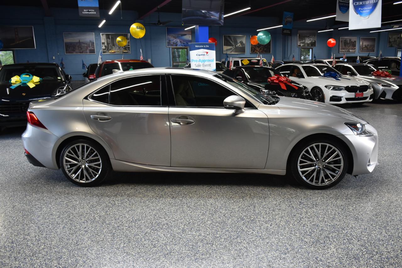 Lexus IS 300 AWD 2018