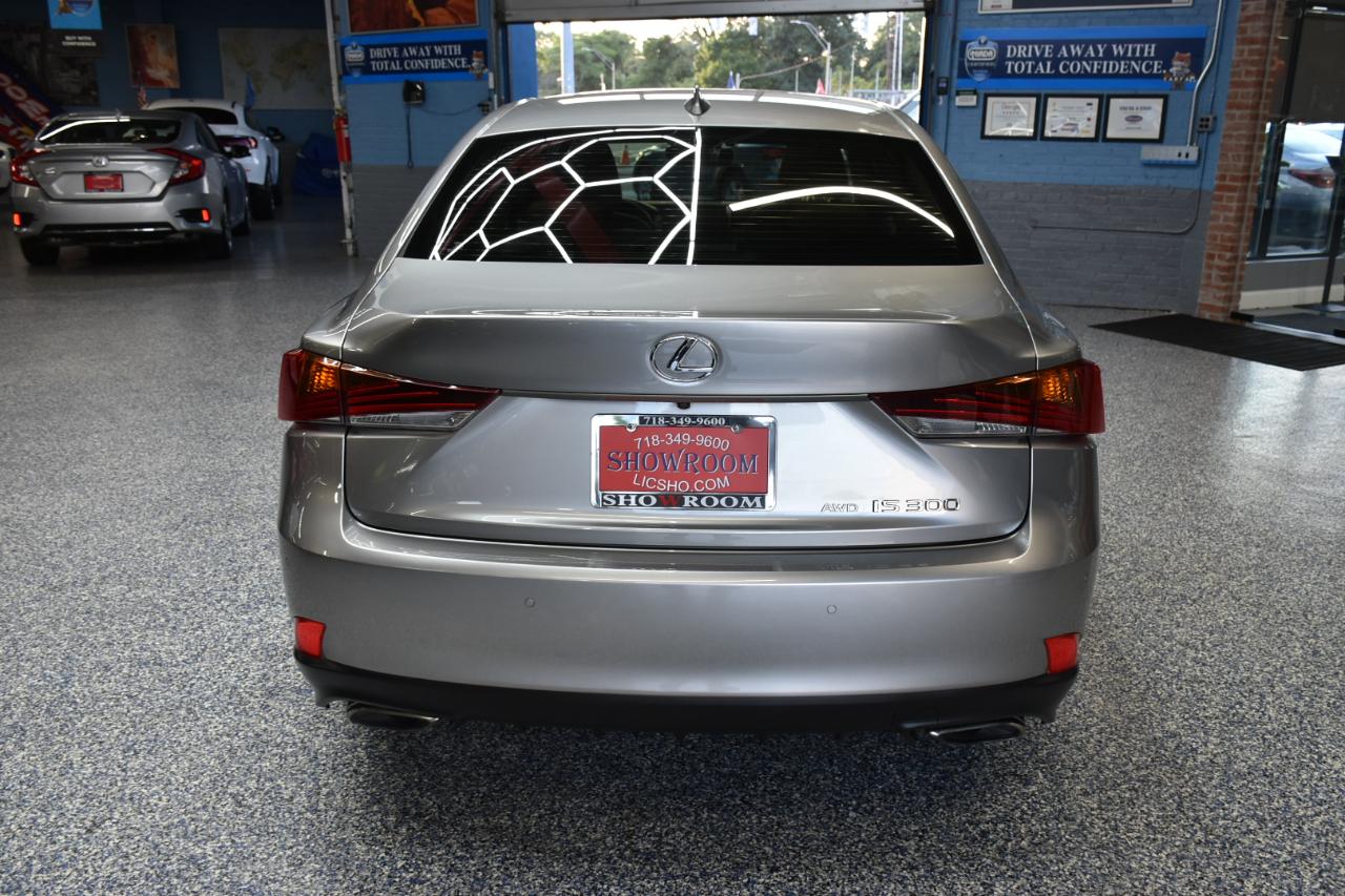 Lexus IS 300 AWD 2018
