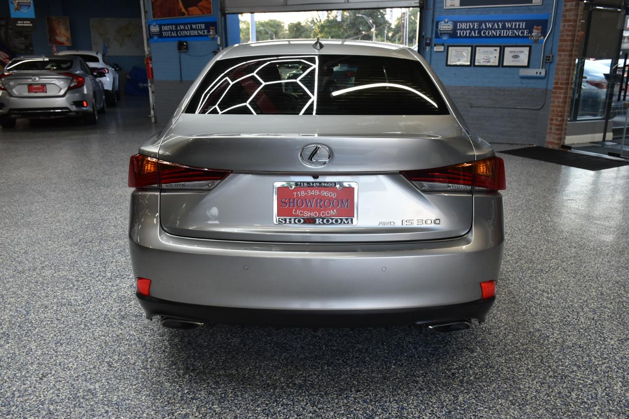 Lexus IS 300 AWD 2018
