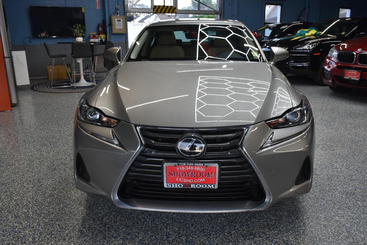 Lexus IS 300 AWD 2018