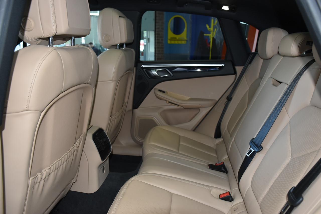 Porsche Macan AWD 2019