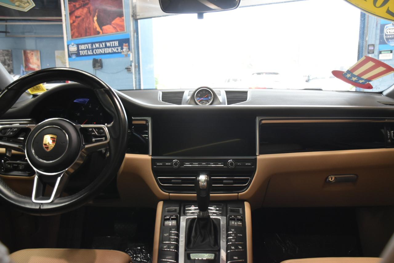 Porsche Macan AWD 2019