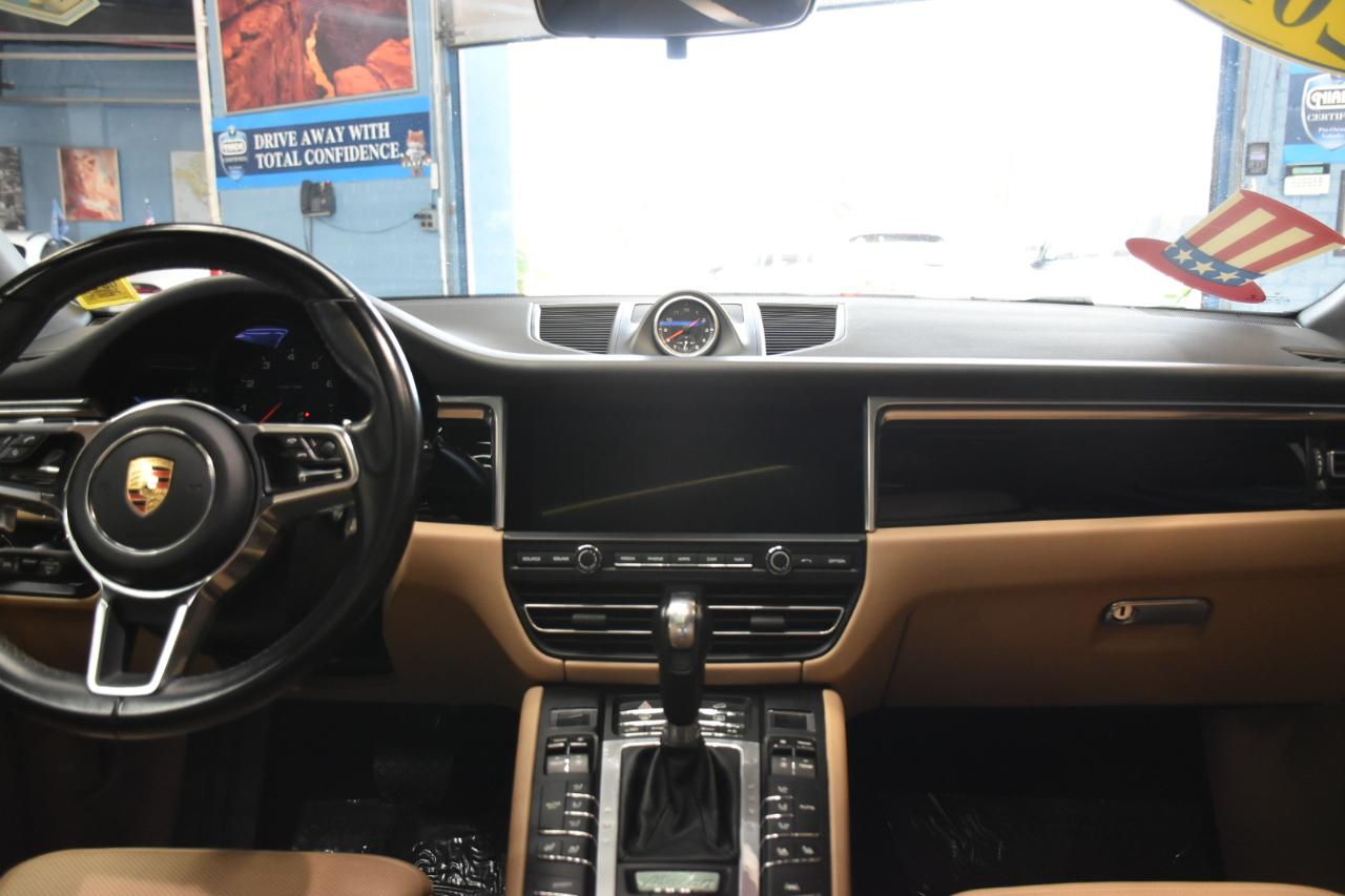 Porsche Macan AWD 2019