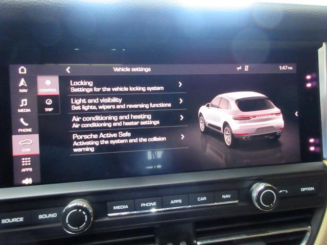 Porsche Macan AWD 2019