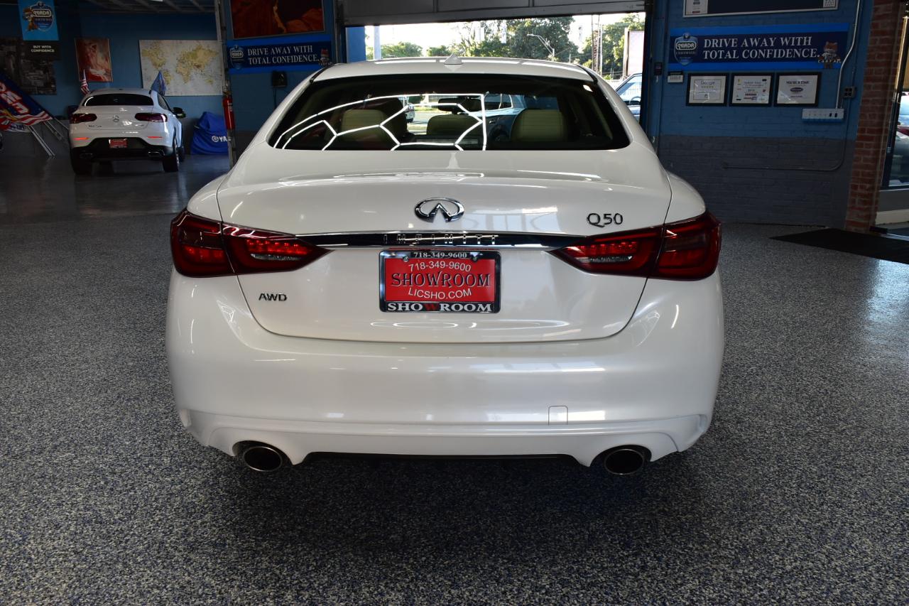 Infiniti Q50 3.0t LUXE AWD 2019