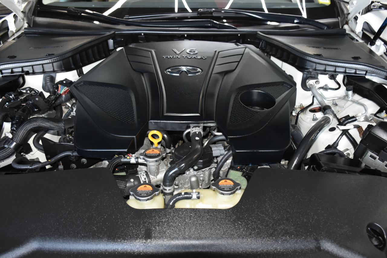 Infiniti Q50 3.0t LUXE AWD 2019