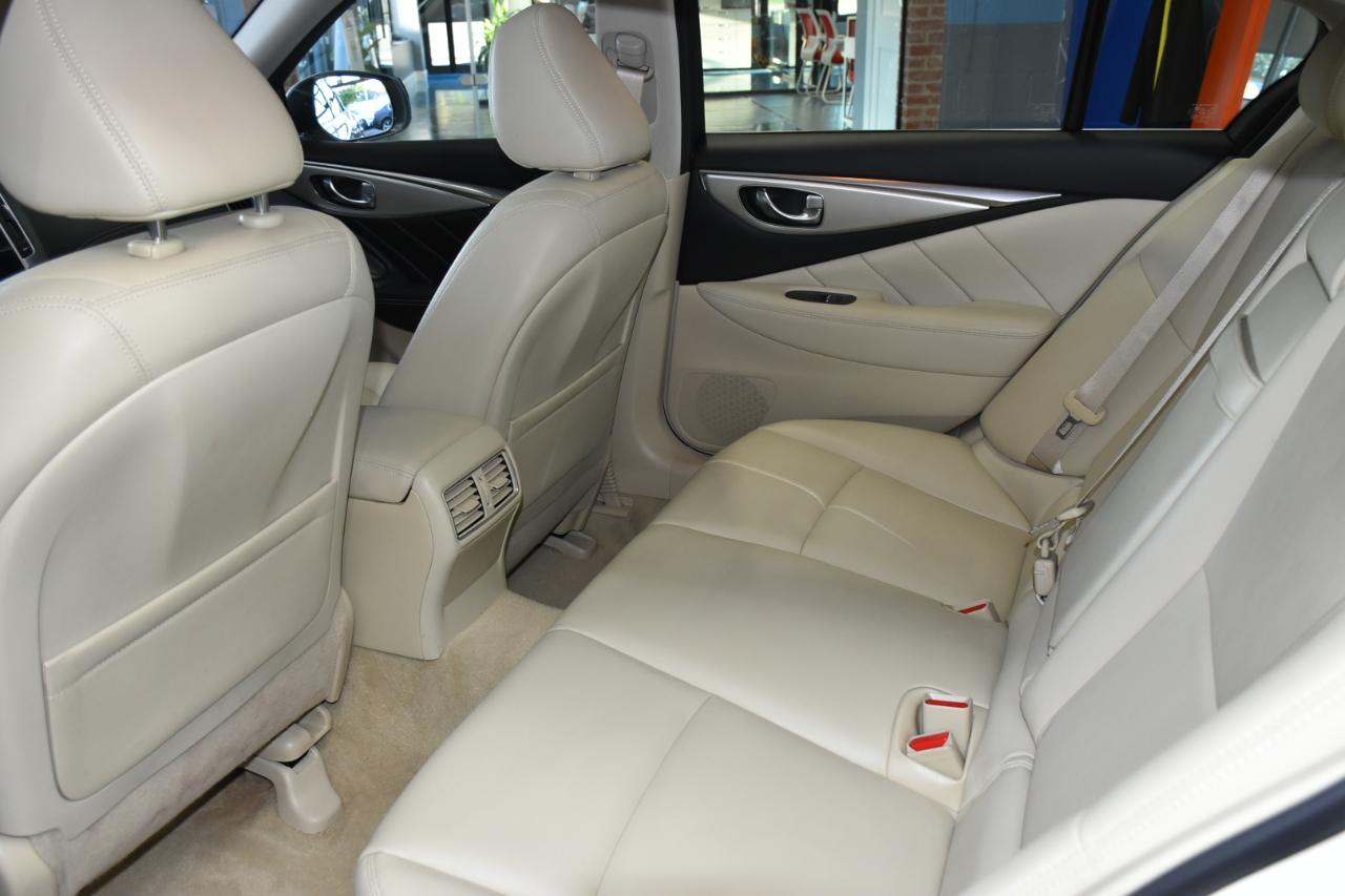 Infiniti Q50 3.0t LUXE AWD 2019