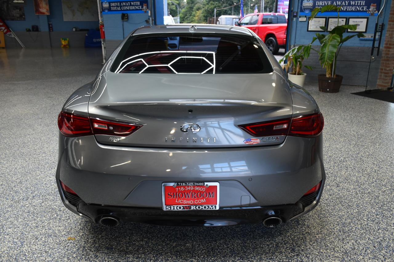 Infiniti Q60 Red Sport 400 AWD 2017