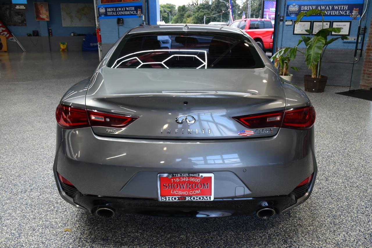 Infiniti Q60 Red Sport 400 AWD 2017