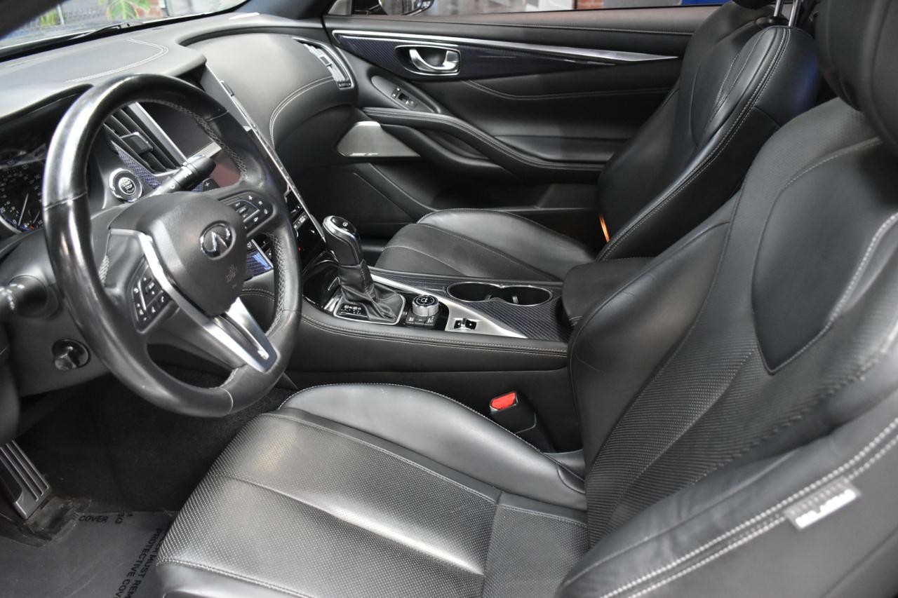 Infiniti Q60 Red Sport 400 AWD 2017