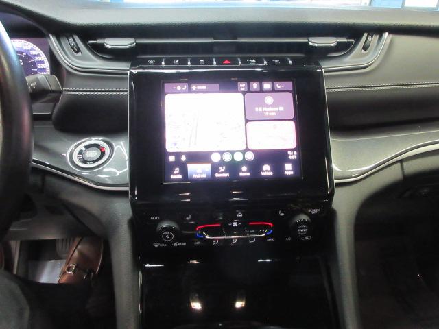 Jeep Grand Cherokee 4WD 4dr Laredo Altitude *Ltd Avail* 2022