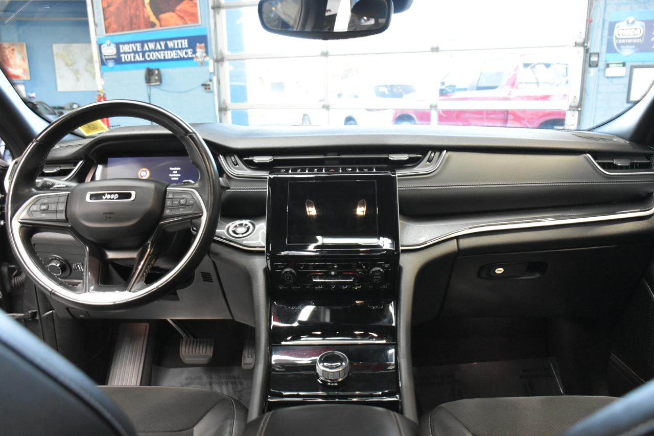 Jeep Grand Cherokee 4WD 4dr Laredo Altitude *Ltd Avail* 2022