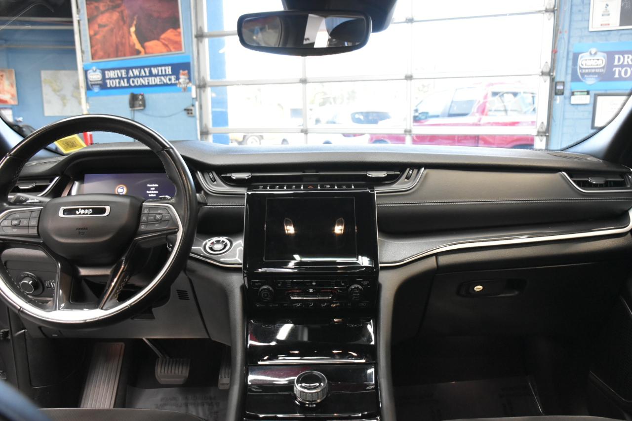 Jeep Grand Cherokee 4WD 4dr Laredo Altitude *Ltd Avail* 2022