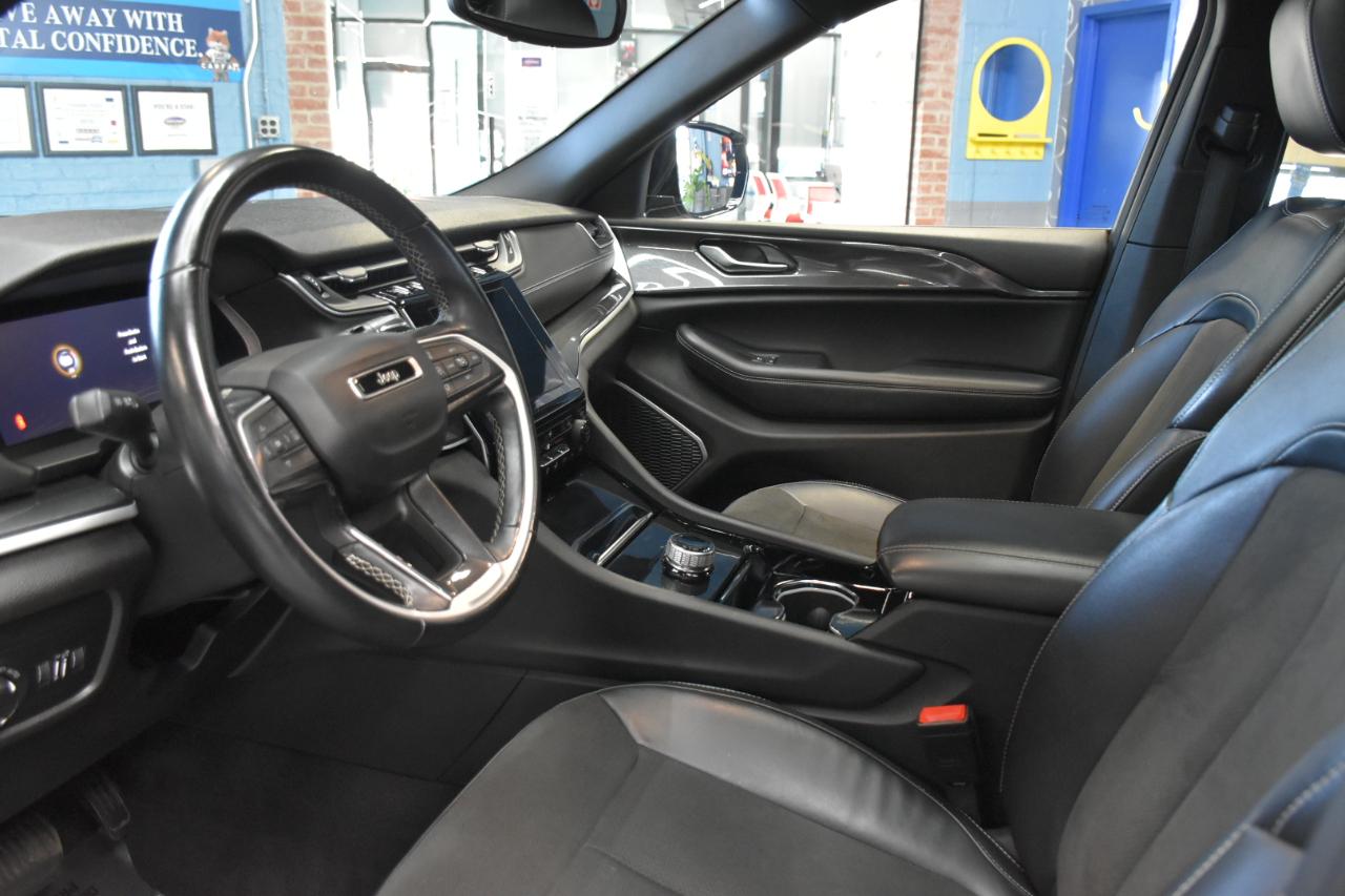 Jeep Grand Cherokee 4WD 4dr Laredo Altitude *Ltd Avail* 2022