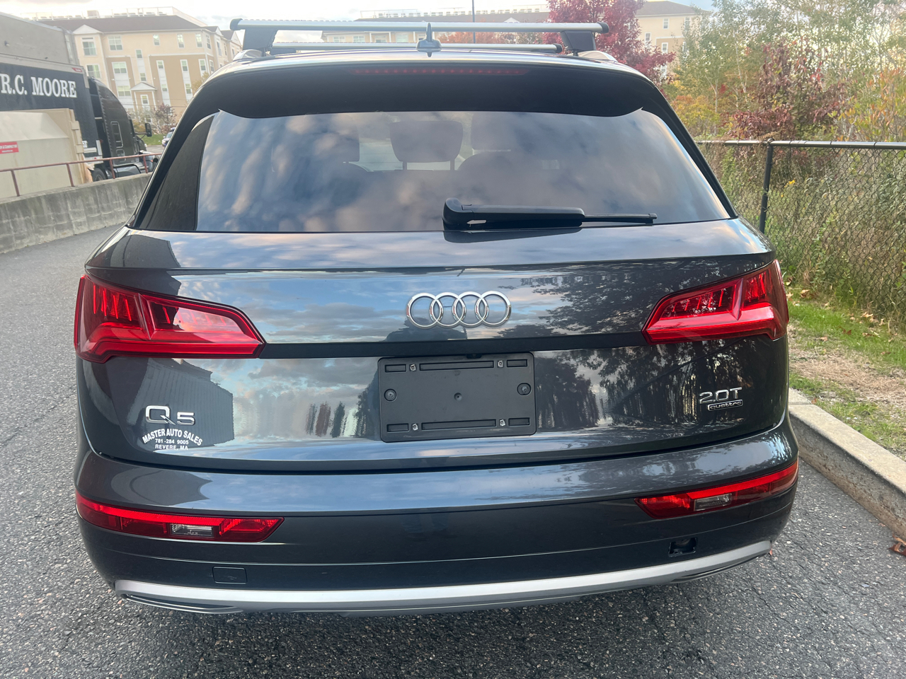 Audi Q5 2.0T Premium quattro 2018 Audi Q5 2.0T Premium quattro 2018
