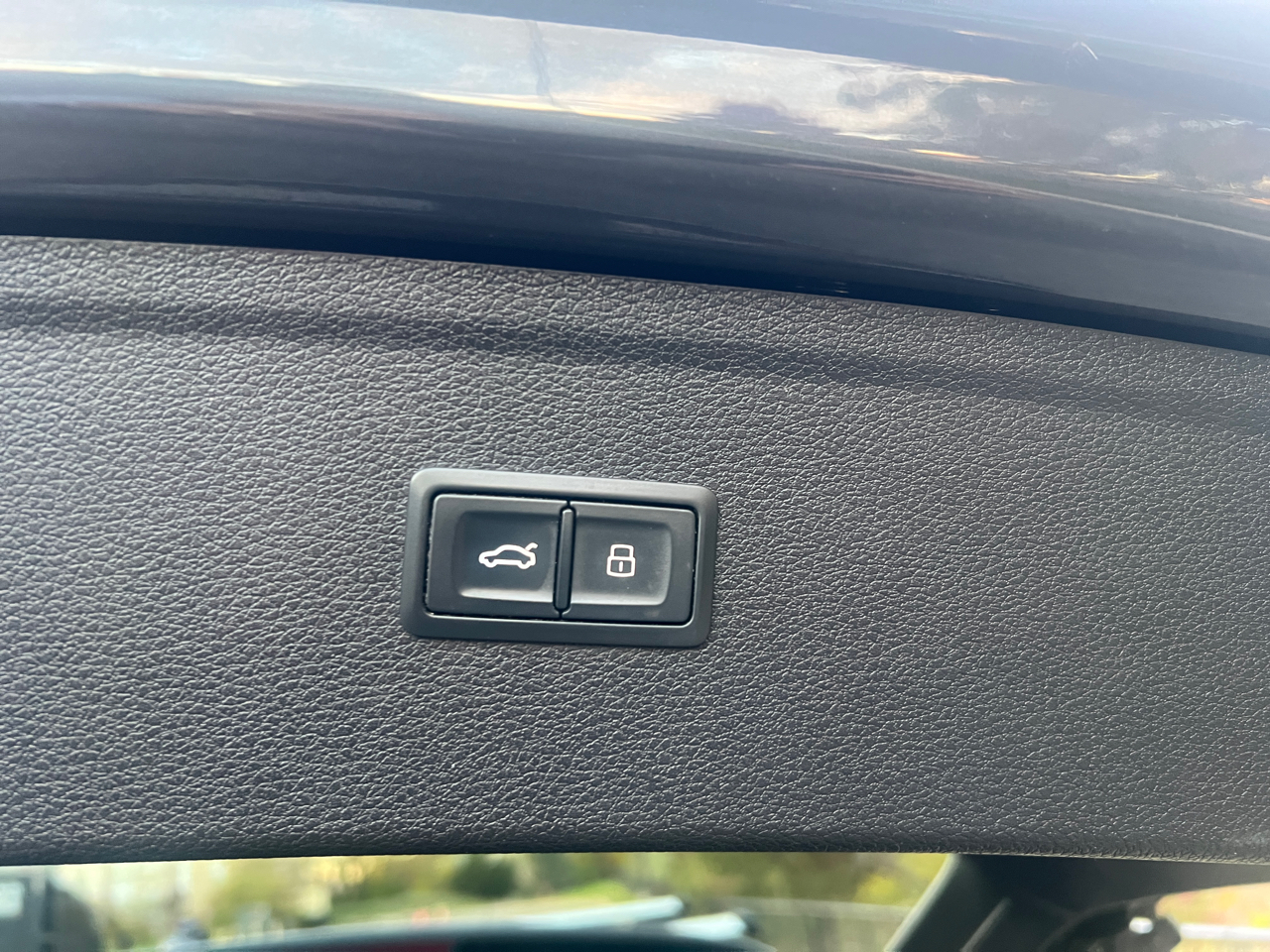 Audi Q5 2.0T Premium quattro 2018 Audi Q5 2.0T Premium quattro 2018