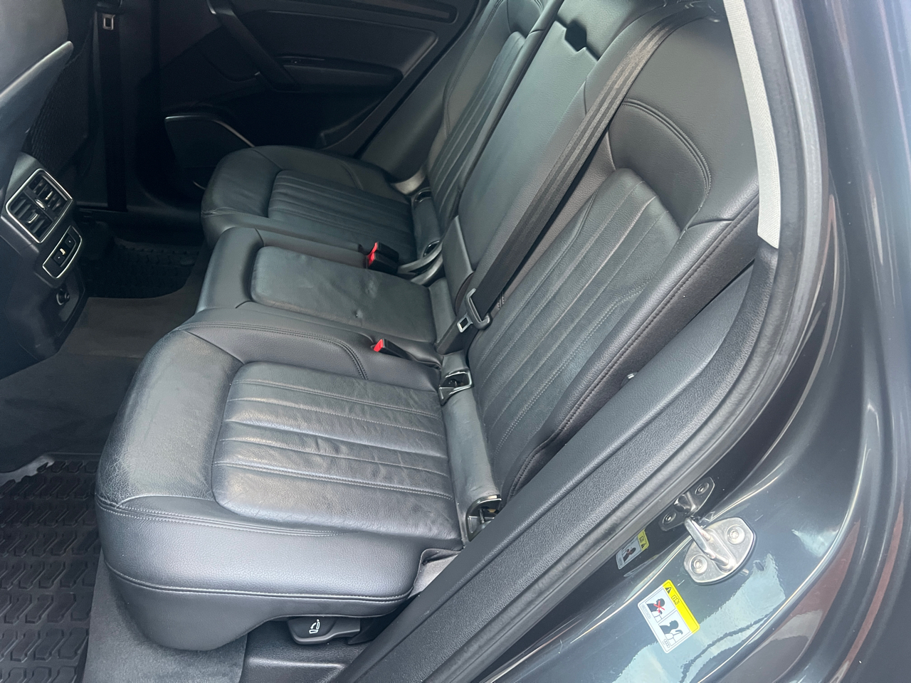 Audi Q5 2.0T Premium quattro 2018 Audi Q5 2.0T Premium quattro 2018