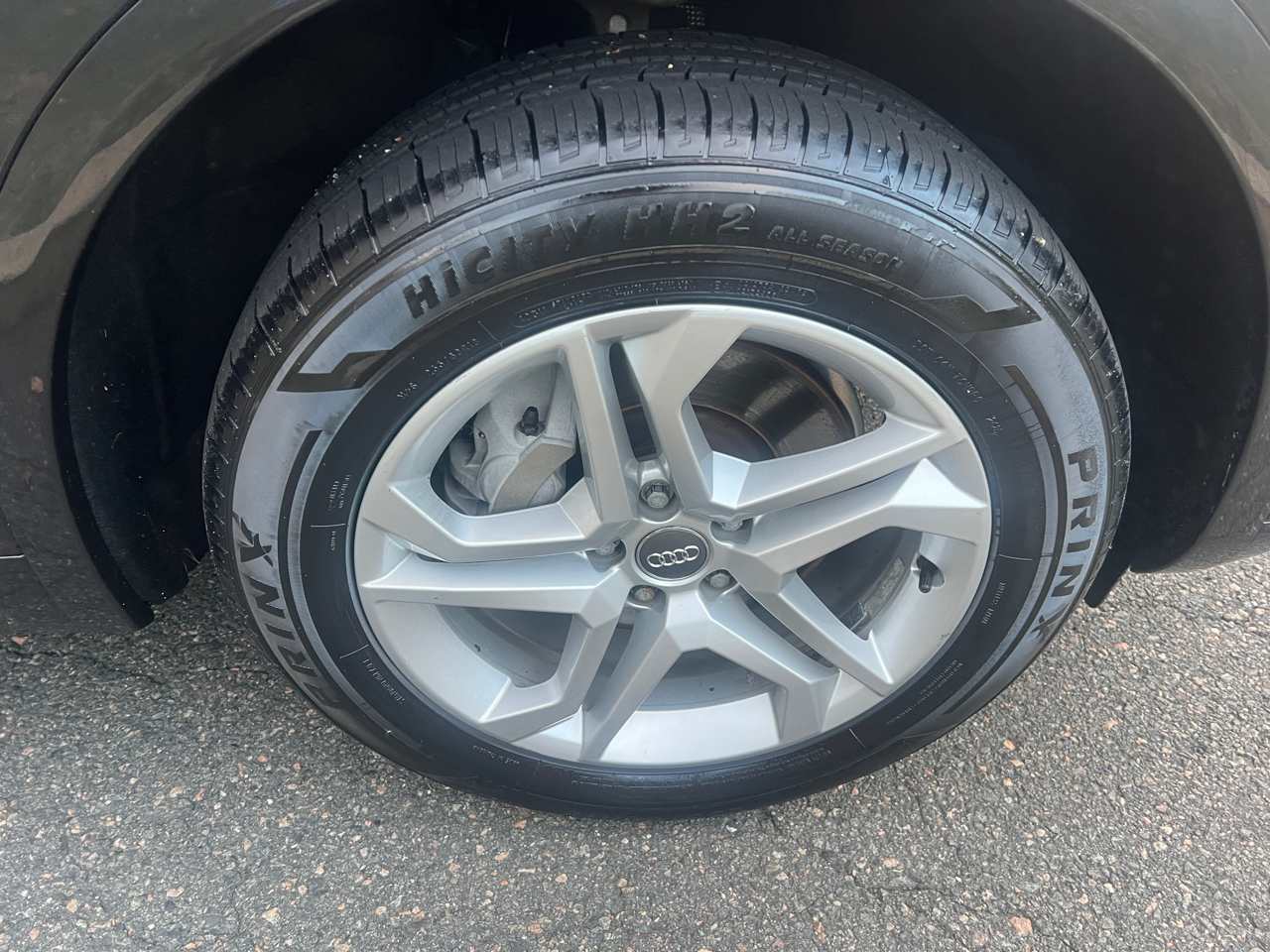 Audi Q5 2.0T Premium quattro 2018 Audi Q5 2.0T Premium quattro 2018