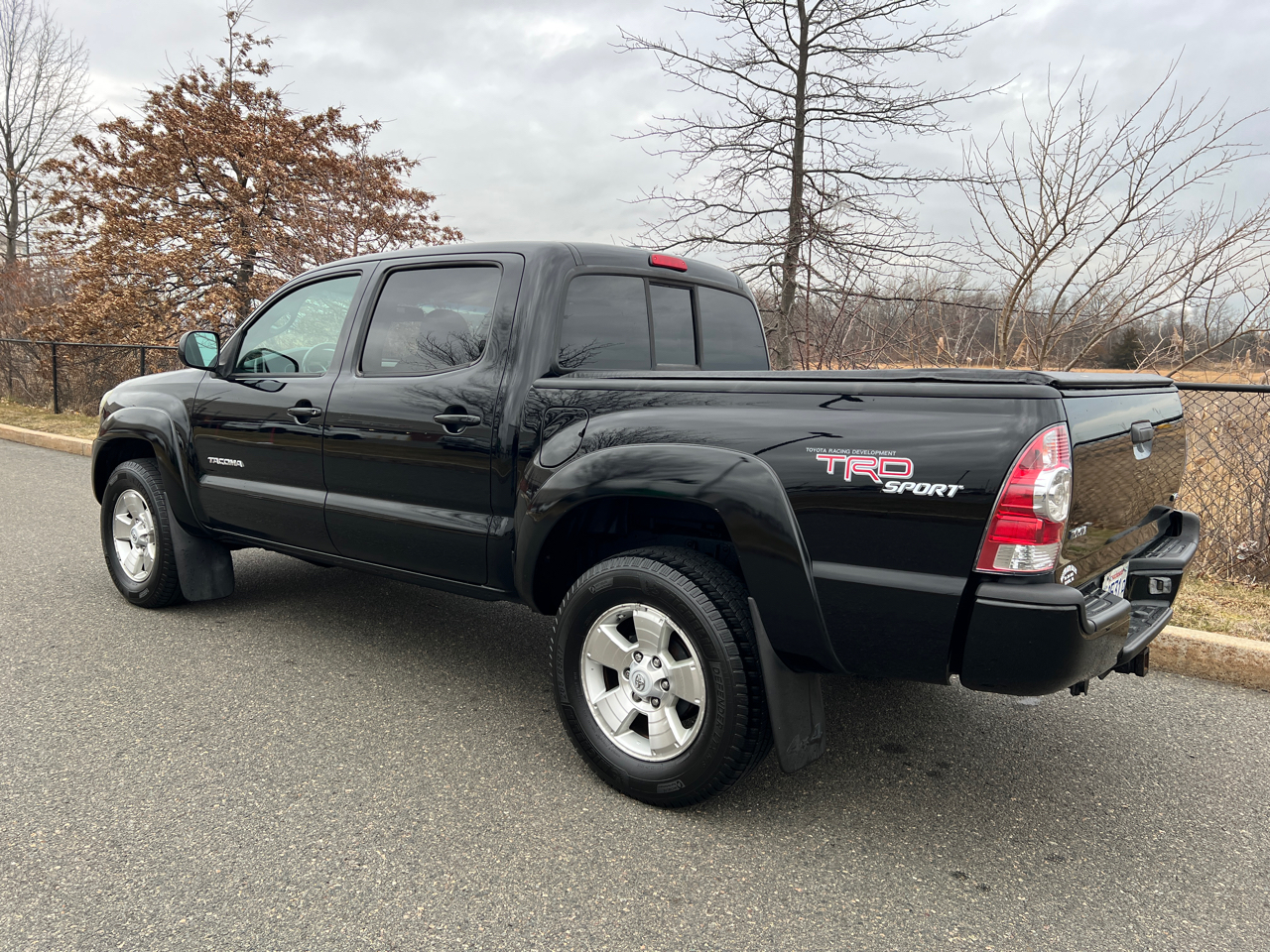 Toyota Tacoma TRD Sport Dbl Cab 4WD V6 at 2011