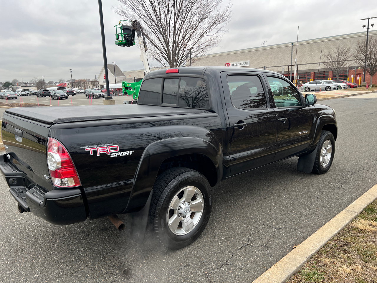Toyota Tacoma TRD Sport Dbl Cab 4WD V6 at 2011