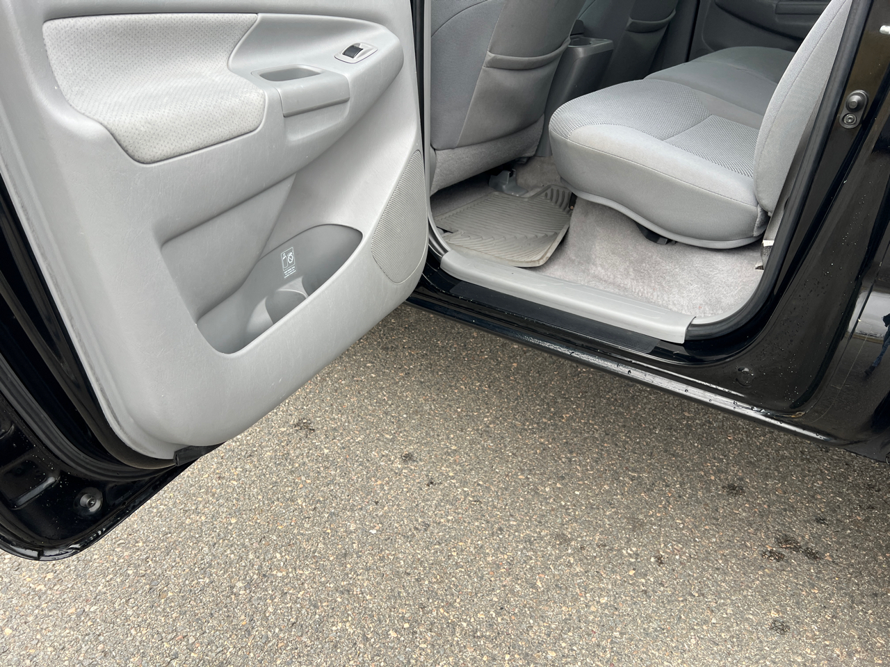 Toyota Tacoma TRD Sport Dbl Cab 4WD V6 at 2011