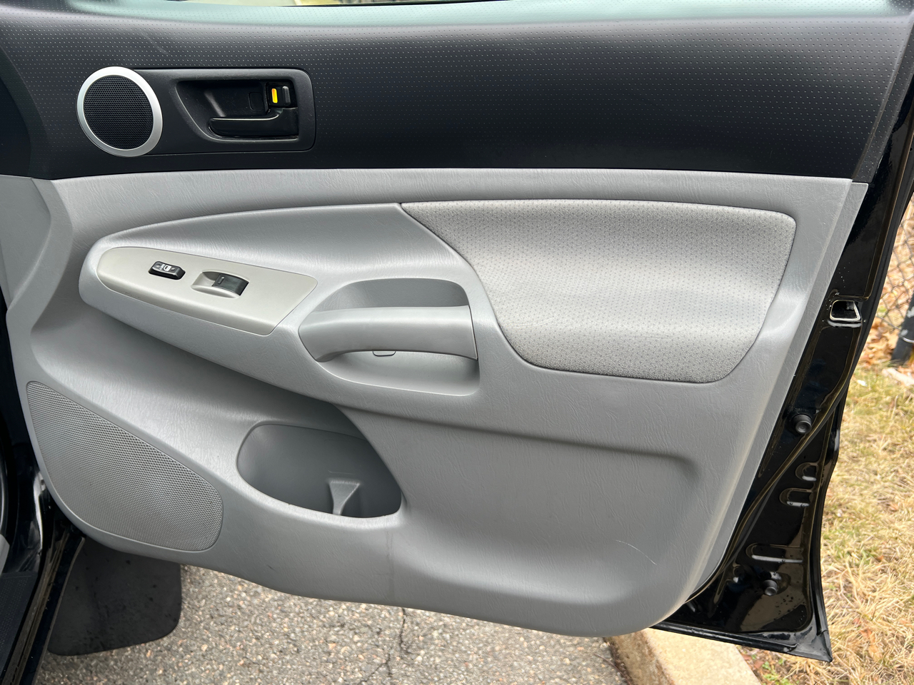 Toyota Tacoma TRD Sport Dbl Cab 4WD V6 at 2011