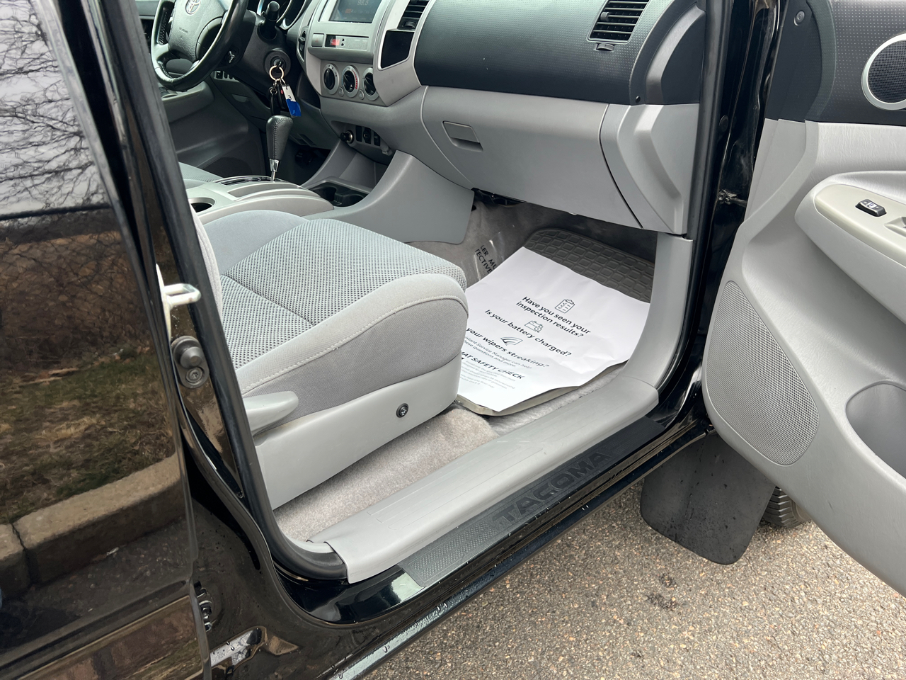 Toyota Tacoma TRD Sport Dbl Cab 4WD V6 at 2011